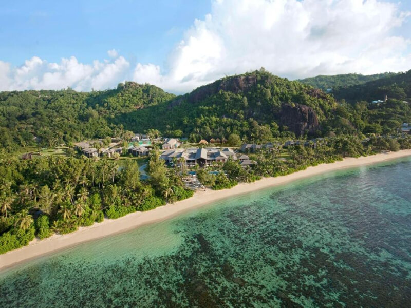 Відпочинок в готелі Kempinski Seychelles Resort 5*