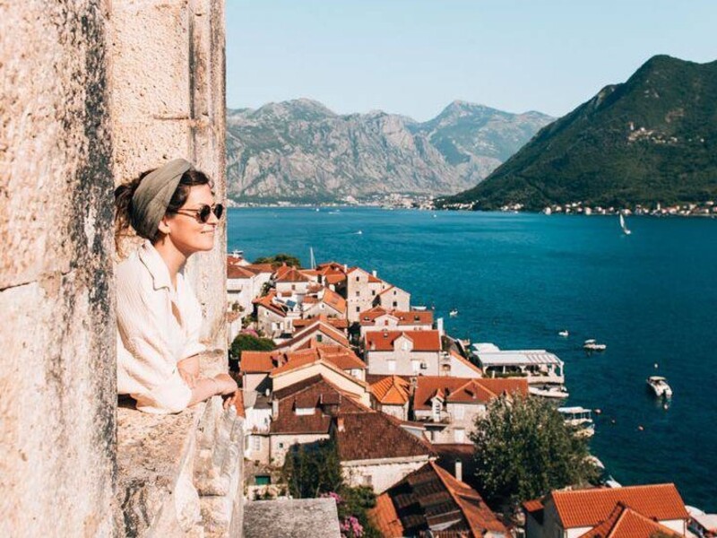 Корпоративний тур у Чорногорію: дегустації, Блакитні печери і каньони 