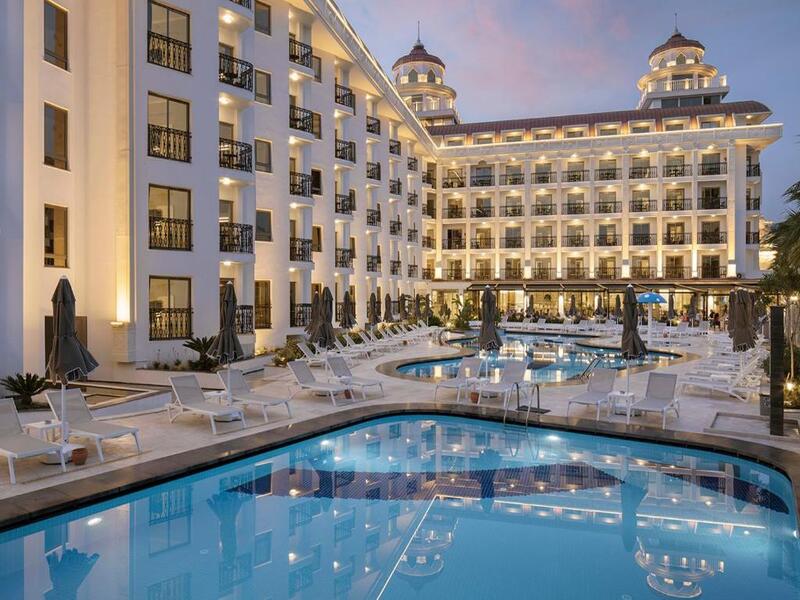 Відпочинок в готелі Blue Marlin Deluxe Spa Resort 5*